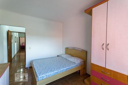 Quarto de casa à venda com 3 quartos, 150m² em Taboão, Diadema