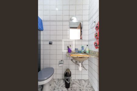 Casa à venda com 157m², 3 quartos e 1 vaga Casa à venda com 157m², 3 quartos e 1 vagaBanheiro de Serviço