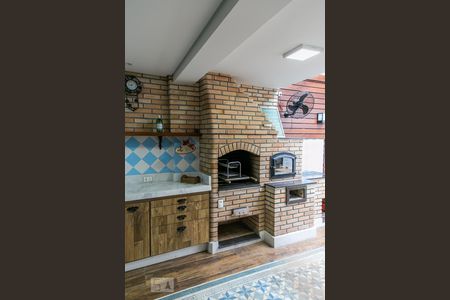 Casa à venda com 455m², 5 quartos e 3 vagas Casa à venda com 455m², 5 quartos e 3 vagasEspaço Gourmet