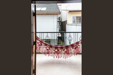 Casa à venda com 455m², 5 quartos e 3 vagas Casa à venda com 455m², 5 quartos e 3 vagasQuarto 4 - Varanda