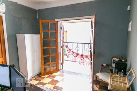 Casa à venda com 455m², 5 quartos e 3 vagas Casa à venda com 455m², 5 quartos e 3 vagasQuarto 4