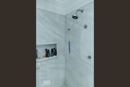 Casa à venda com 455m², 5 quartos e 3 vagas Casa à venda com 455m², 5 quartos e 3 vagasBanheiro da Suíte