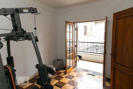 Casa à venda com 455m², 5 quartos e 3 vagas Casa à venda com 455m², 5 quartos e 3 vagasQuarto 3