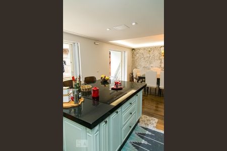 Casa à venda com 455m², 5 quartos e 3 vagas Casa à venda com 455m², 5 quartos e 3 vagasCozinha