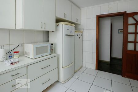 Apartamento à venda com 150m², 3 quartos e 3 vagas Apartamento à venda com 150m², 3 quartos e 3 vagasCozinha