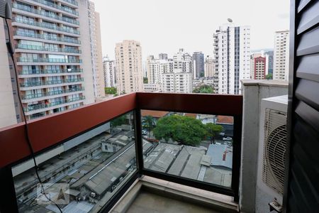 Apartamento à venda com 150m², 3 quartos e 3 vagas Apartamento à venda com 150m², 3 quartos e 3 vagasSacada