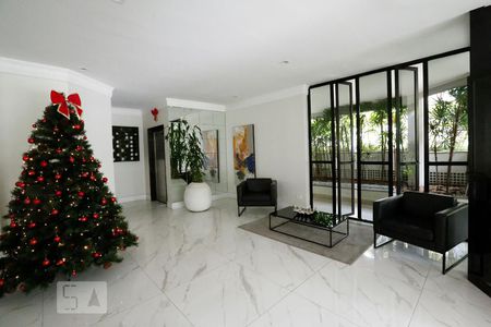 Apartamento à venda com 150m², 3 quartos e 3 vagas Apartamento à venda com 150m², 3 quartos e 3 vagasÁrea comum - Hall