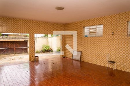 Casa à venda com 600m², 6 quartos e 6 vagas Casa à venda com 600m², 6 quartos e 6 vagasGaragem