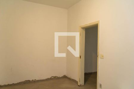 Casa à venda com 600m², 6 quartos e 6 vagas Casa à venda com 600m², 6 quartos e 6 vagasQuarto de serviço 2