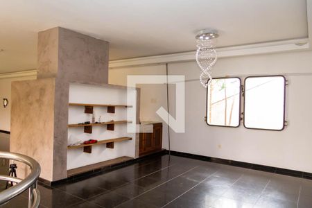 Casa à venda com 600m², 6 quartos e 6 vagas Casa à venda com 600m², 6 quartos e 6 vagasSala 2