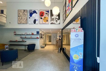 Studio para alugar com 26m², 1 quarto e 1 vaga Studio para alugar com 26m², 1 quarto e 1 vagaHall de entrada