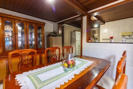 Casa à venda com 125m², 4 quartos e 1 vaga Casa à venda com 125m², 4 quartos e 1 vagaCozinha