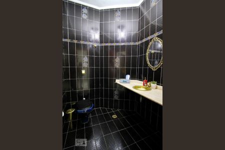 Casa à venda com 600m², 4 quartos e 6 vagasLavabo