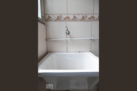 Apartamento à venda com 85m², 3 quartos e 1 vaga Apartamento à venda com 85m², 3 quartos e 1 vagaÁrea de serviço