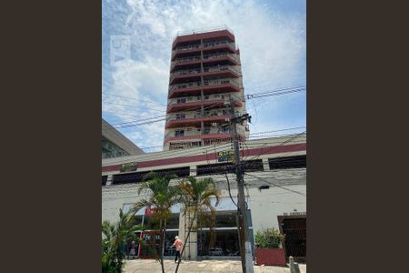 Apartamento à venda com 80m², 2 quartos e 1 vaga Apartamento à venda com 80m², 2 quartos e 1 vagaFachada