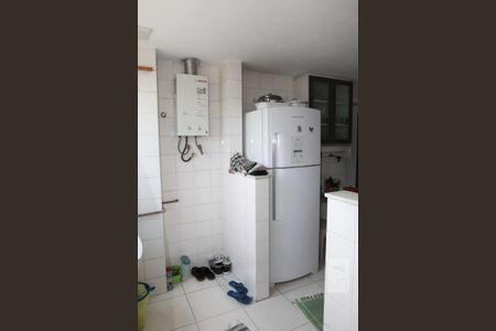 Apartamento à venda com 80m², 2 quartos e 1 vagaÁrea de Serviço