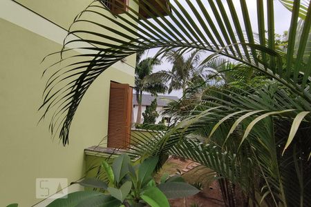 Casa à venda com 257m², 4 quartos e 4 vagasDeque  e Jardim