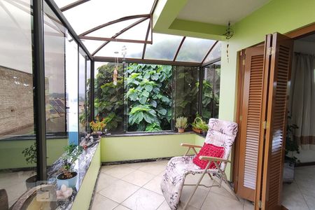 Casa à venda com 257m², 4 quartos e 4 vagasSacada Gourmet 