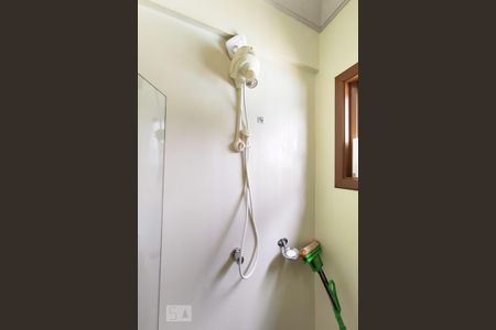 Casa à venda com 257m², 4 quartos e 4 vagasBanheiro