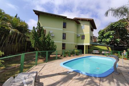 Casa à venda com 257m², 4 quartos e 4 vagasPiscina