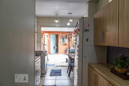 Casa à venda com 170m², 3 quartos e sem vaga Casa à venda com 170m², 3 quartos e sem vagaCozinha