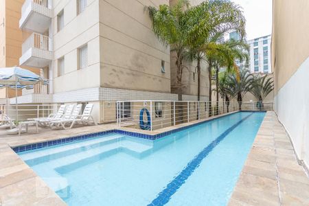 Apartamento à venda com 65m², 2 quartos e 2 vagas Apartamento à venda com 65m², 2 quartos e 2 vagasÁrea comum - Piscina