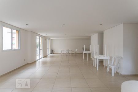 Apartamento à venda com 65m², 2 quartos e 2 vagas Apartamento à venda com 65m², 2 quartos e 2 vagasÁrea comum - Salão de festas