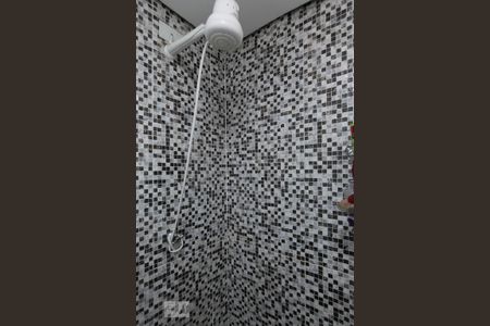 Apartamento à venda com 56m², 2 quartos e 1 vagaDetalhe banheiro