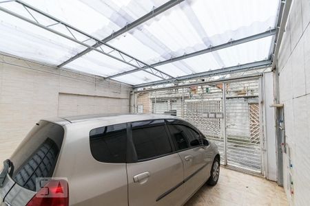 Casa à venda com 220m², 6 quartos e 2 vagas Casa à venda com 220m², 6 quartos e 2 vagasGaragem