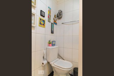 Apartamento para alugar com 70m², 2 quartos e 1 vaga Apartamento para alugar com 70m², 2 quartos e 1 vagaBanheiro