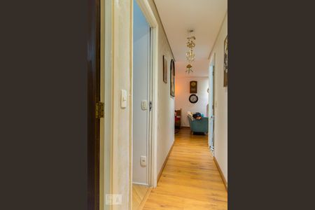 Apartamento para alugar com 70m², 2 quartos e 1 vaga Apartamento para alugar com 70m², 2 quartos e 1 vagaCorredor