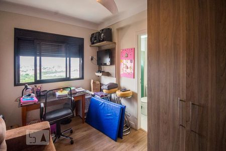 Apartamento à venda com 117m², 3 quartos e 2 vagasSuíte 2