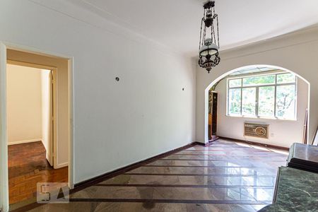 Sala de apartamento para alugar com 3 quartos, 80m² em Icaraí, Niterói