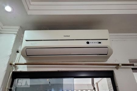 Ar condicionado Sala de casa para alugar com 3 quartos, 65m² em Canto do Forte, Praia Grande