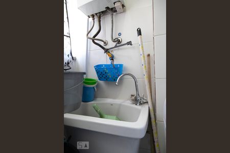 Apartamento à venda com 48m², 2 quartos e 1 vaga Apartamento à venda com 48m², 2 quartos e 1 vagaÁrea de serviço