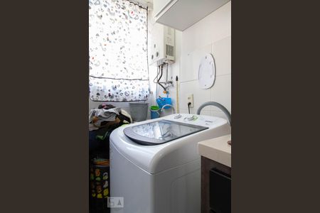 Apartamento à venda com 48m², 2 quartos e 1 vaga Apartamento à venda com 48m², 2 quartos e 1 vagaÁrea de serviço