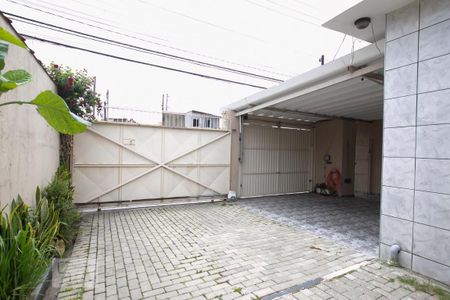 Casa à venda com 550m², 2 quartos e 50 vagasGaragem