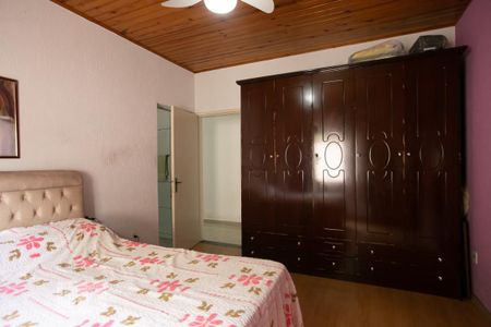 Casa à venda com 550m², 2 quartos e 50 vagasSuíte