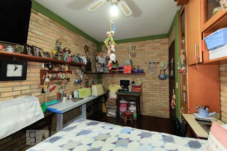 Casa à venda com 267m², 3 quartos e 2 vagas Casa à venda com 267m², 3 quartos e 2 vagasQuarto 1