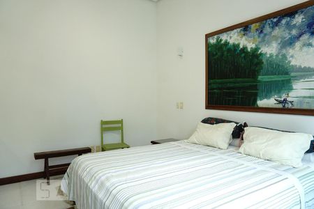 Casa à venda com 424m², 5 quartos e 4 vagasSuíte 2