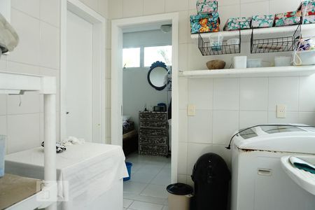 Casa à venda com 424m², 5 quartos e 4 vagasÁrea de Serviço