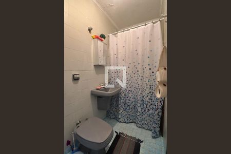 Casa à venda com 171m², 3 quartos e 2 vagasBanheiro do Quarto 4