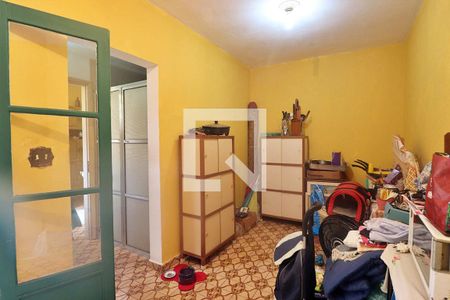 Casa à venda com 171m², 3 quartos e 2 vagasQuarto 4