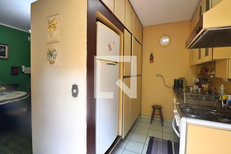 Casa à venda com 171m², 3 quartos e 2 vagasCozinha