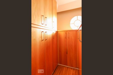 Apartamento à venda com 180m², 3 quartos e 3 vagasSuíte