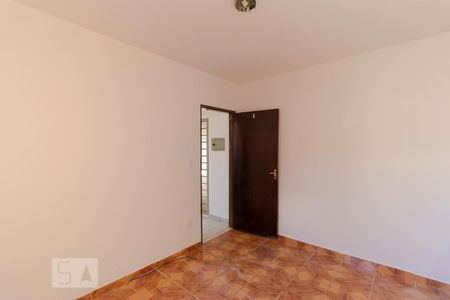 Casa à venda com 90m², 2 quartos e 1 vaga