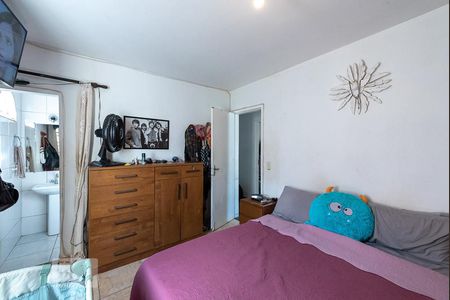 Casa à venda com 360m², 3 quartos e 4 vagas Casa à venda com 360m², 3 quartos e 4 vagasQuarto 3 - Suíte