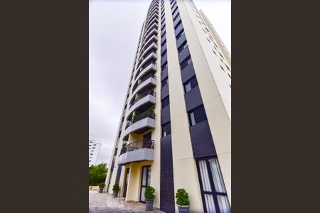 Apartamento à venda com 84m², 3 quartos e 2 vagas Apartamento à venda com 84m², 3 quartos e 2 vagasFachada