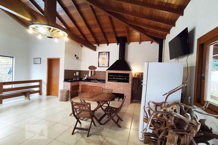 Casa à venda com 192m², 2 quartos e 2 vagasEspaço Gourmet