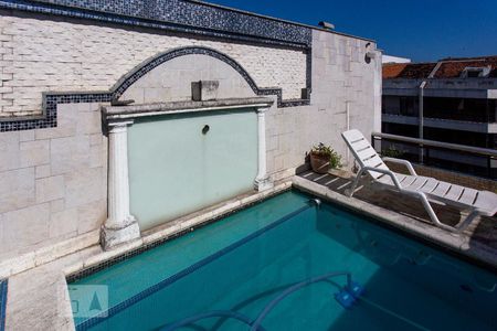 Apartamento à venda com 368m², 4 quartos e 2 vagasPiscina